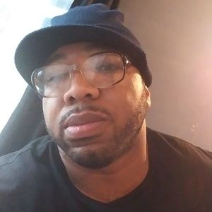 Meet your Posher, Deangelo